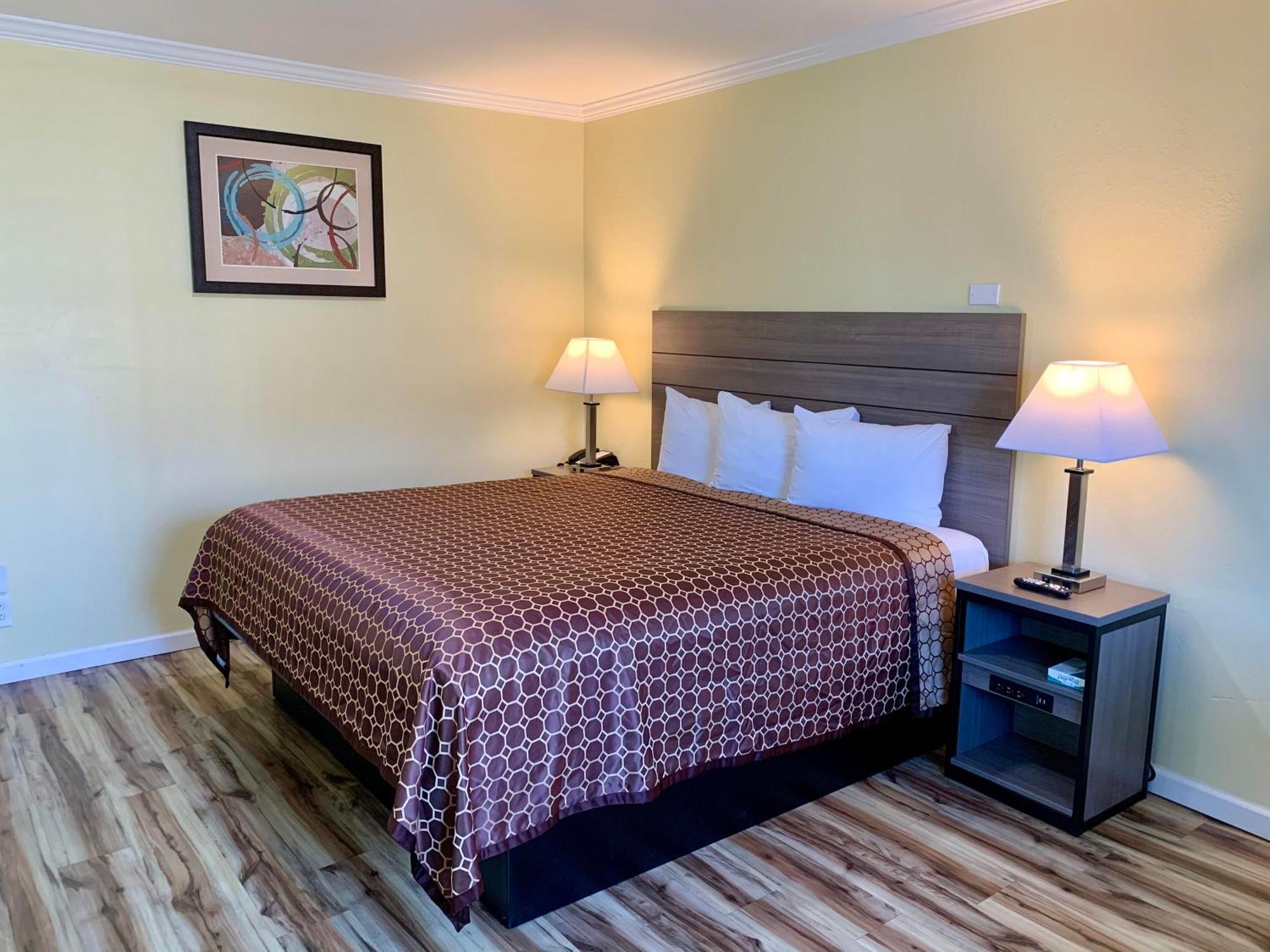 Central Coast Inn كايوكوس المظهر الخارجي الصورة